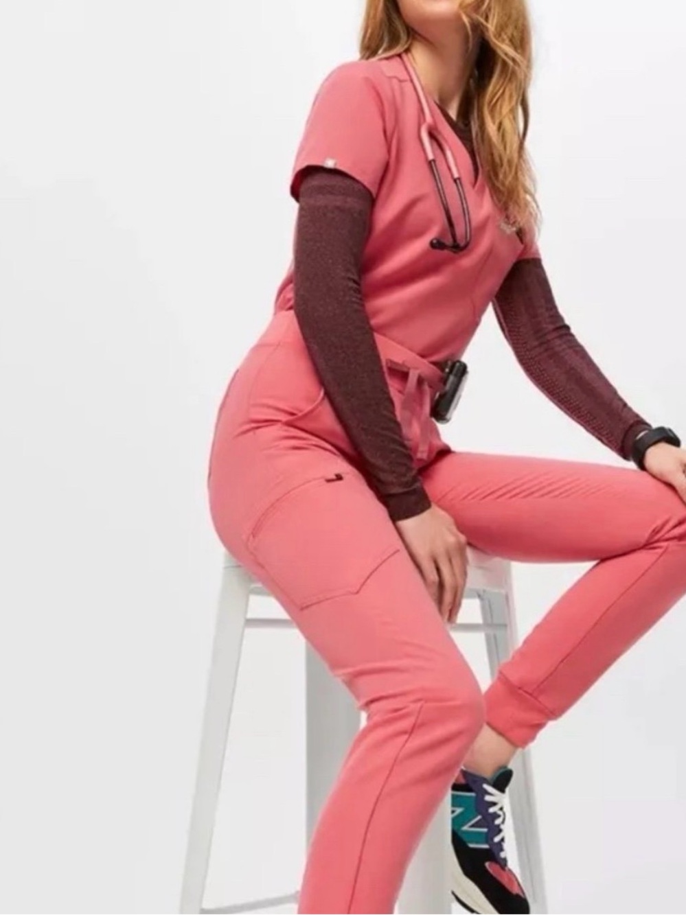 FIGS SET! Desert Rose Catarina One-Pocket Scrub Top Zamora Joggers Scrub Pants
